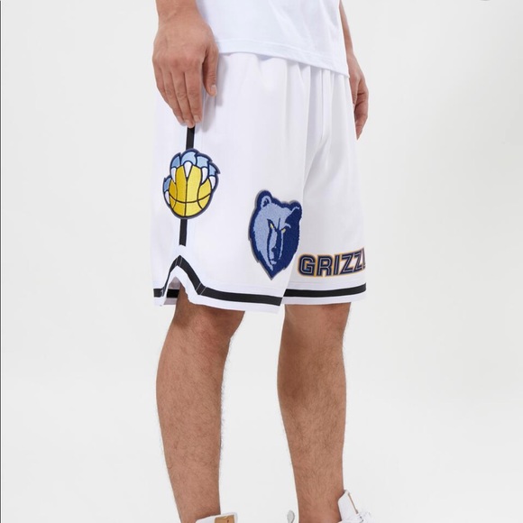 Pro Standard Memphis Grizzlies Pro Shorts - Picture 4 of 4